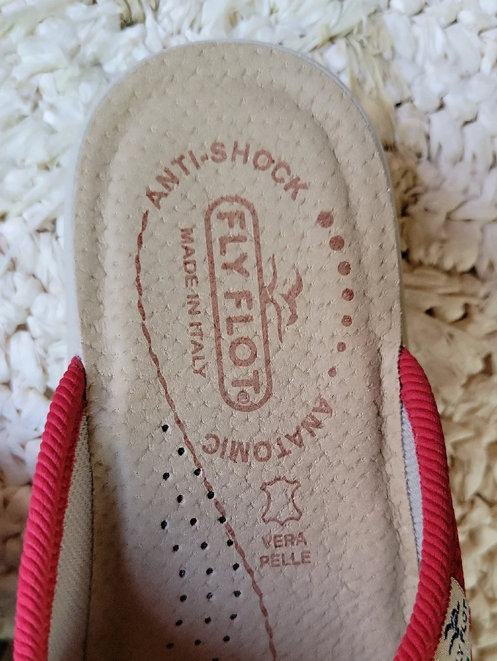 Fly Flot anatomic anti-shock red, slip on sandals, size EU35, US4, UK2.5